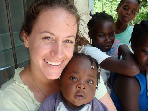 Third-year Gretchen Van Ess, Emory’s first student to pursue a joint Master of Divinity and Master of Public Health degree, is bringing safe water to children in Haiti. 