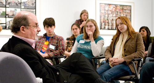 Salman Rushdie talking to students