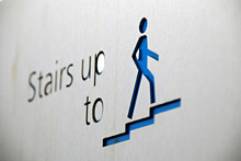 Sign showing where to take the stairs