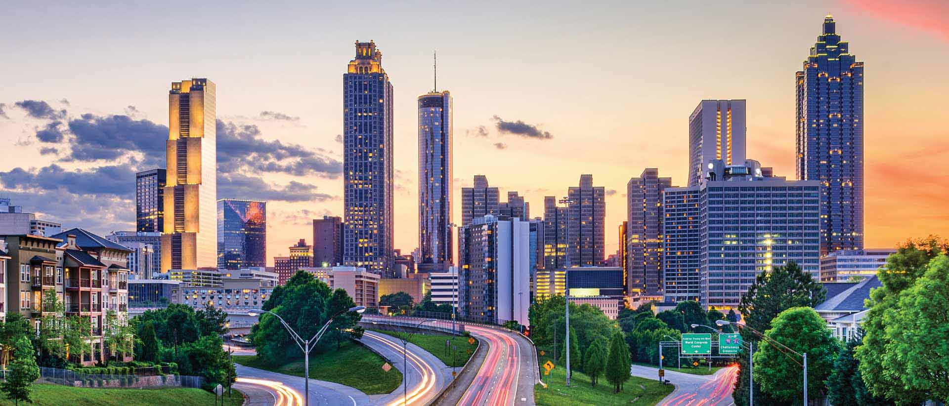 atlanta skyline in the evening