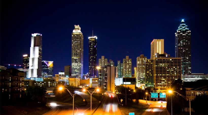 atlanta skyline at night