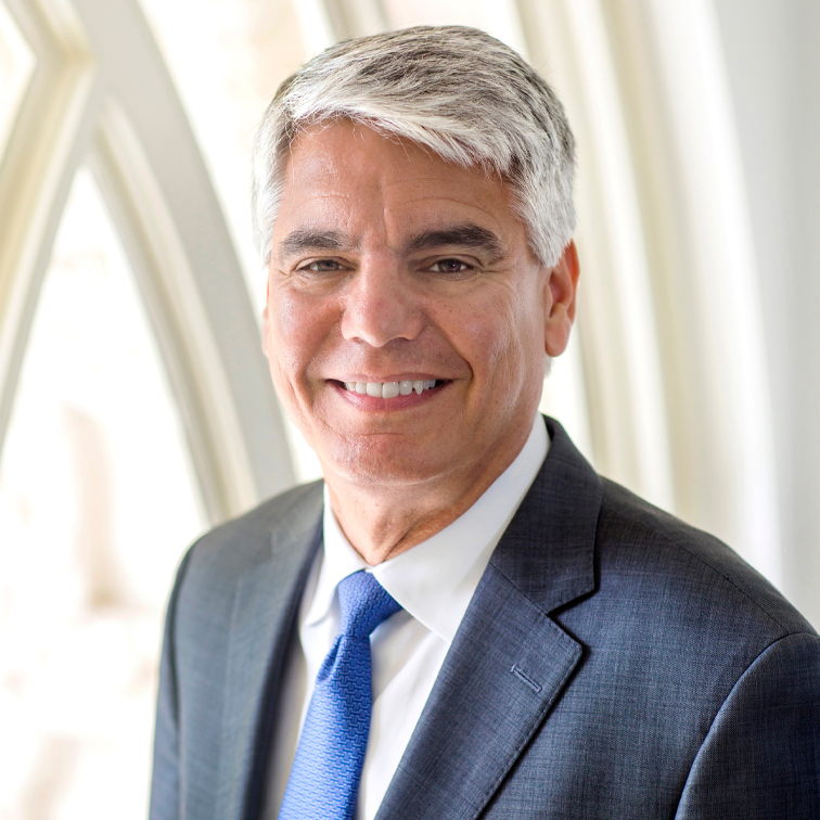head shot of president gregory fenves